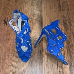 Zara Basic Blue Heels - Size 6